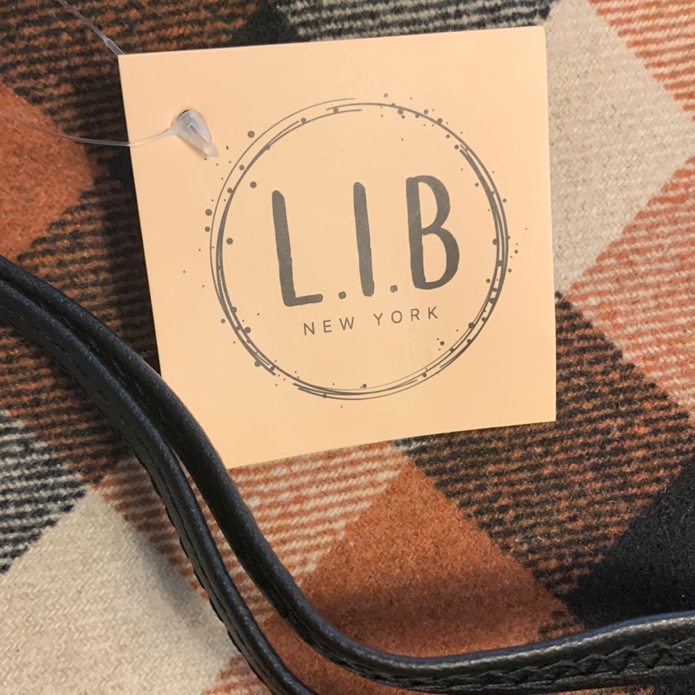 NEW LIB New York Buffalo Plaid Flannel Wristlet Clutch Bag Tassel - Picture 2 of 4